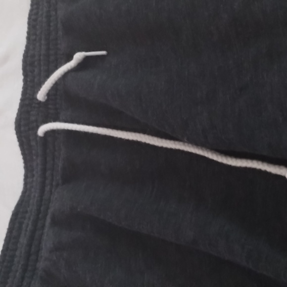 Bling shorts and crop long sleeve - Picture 3 of 5